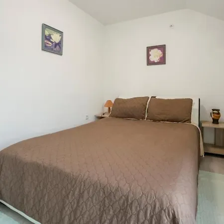 Vila-kuca
